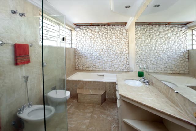 Slide com imagem de Residências Terapêuticas